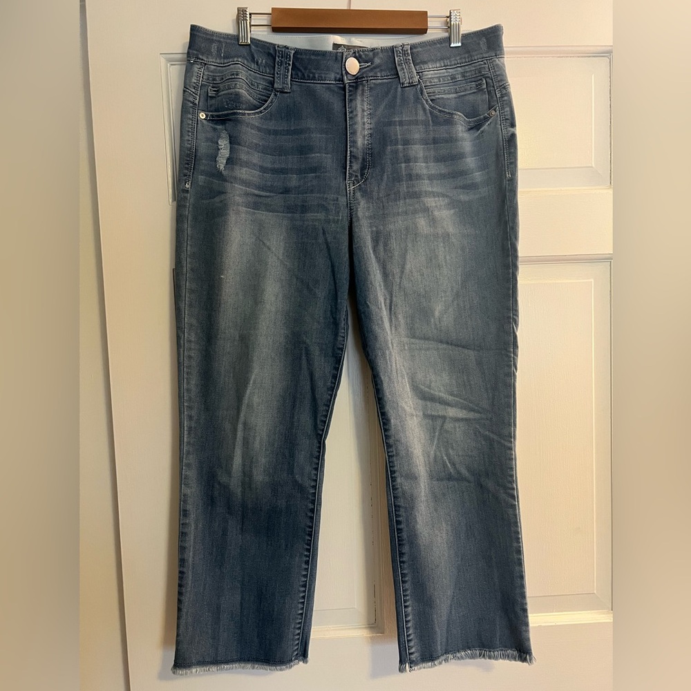 Democracy Distressed Skinny Jeans